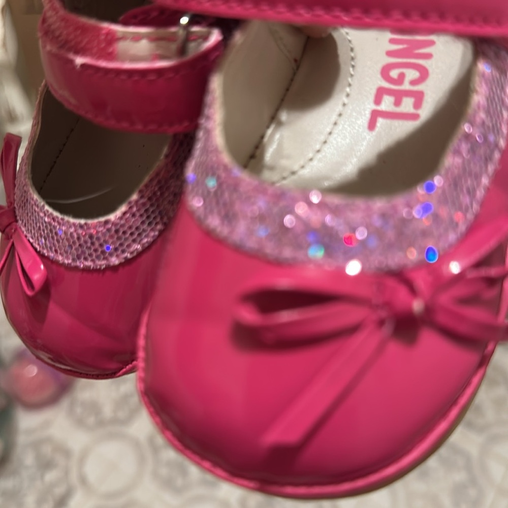 Angel Kids Fuchsia Glitter Dress Shoes - Picture 5 of 5